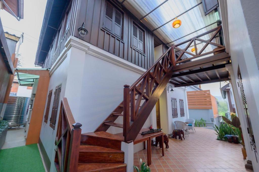Hotel Villa Deux Rivieres Luang Prabang Bagian luar foto