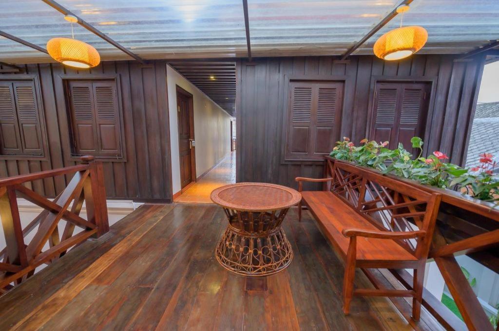 Hotel Villa Deux Rivieres Luang Prabang Bagian luar foto