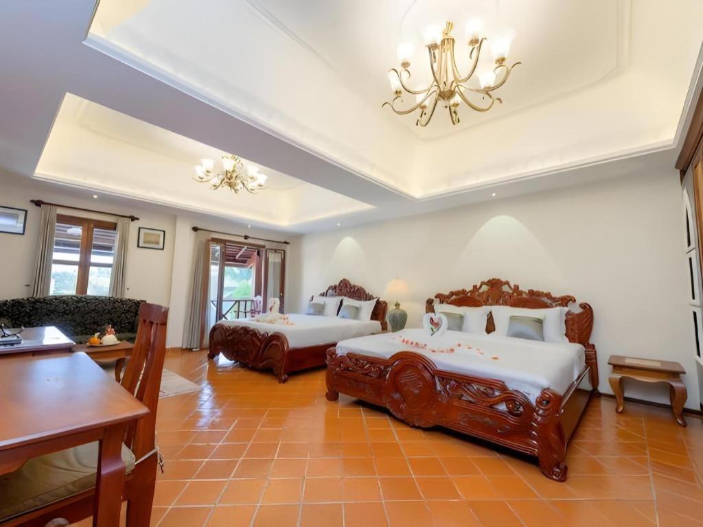 Hotel Villa Deux Rivieres Luang Prabang Bagian luar foto