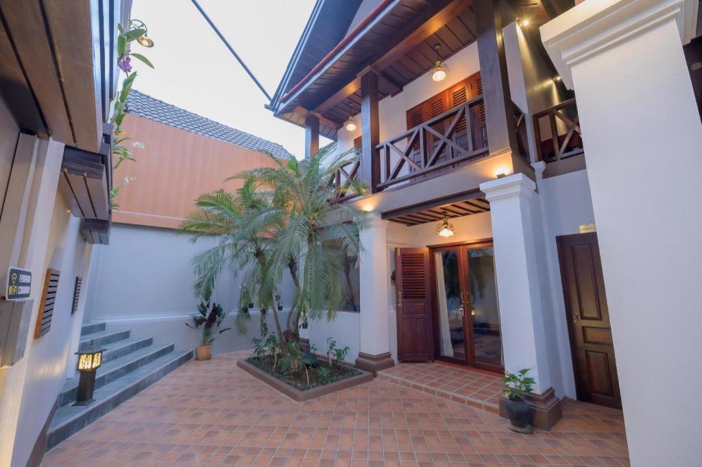 Hotel Villa Deux Rivieres Luang Prabang Bagian luar foto